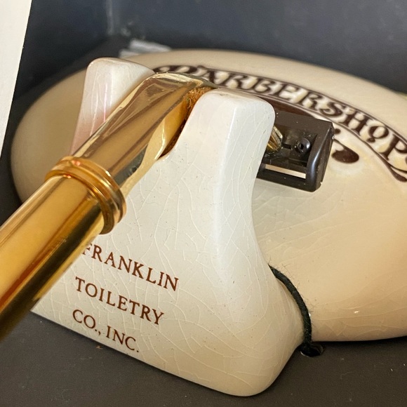 Vintage Barbershop Old Fashioned Razor - Picture 11 of 12